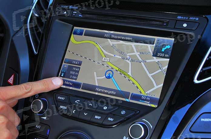 ᐈ GPS Voiture - Avantages High Tech ⇒ Player Top ®